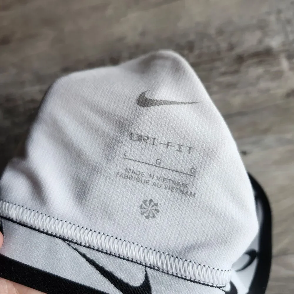 (Child's L) Nike sports bra